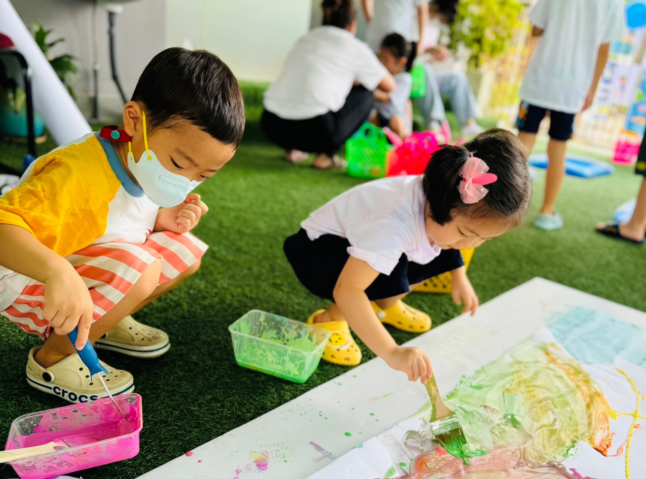 Lớp JOY